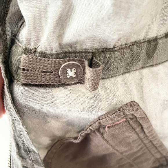 H&M Heart Chamo Jacket - Picture 6 of 7